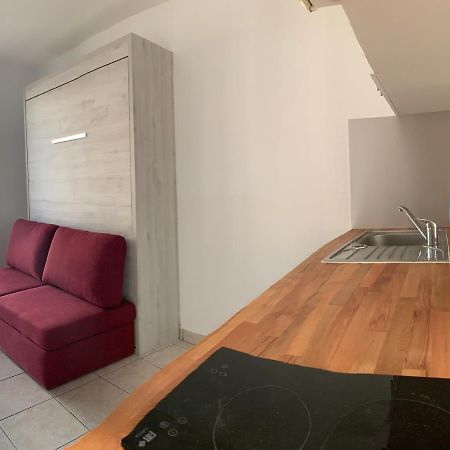 لا غراند موت Les Appartements De Lina - Studio Toucan- Self Check-In المظهر الخارجي الصورة